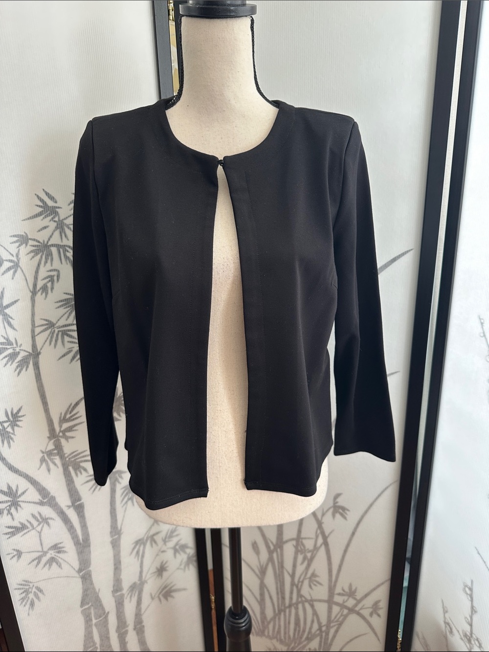 Philosophy Black Open-Front Cropped Blazer